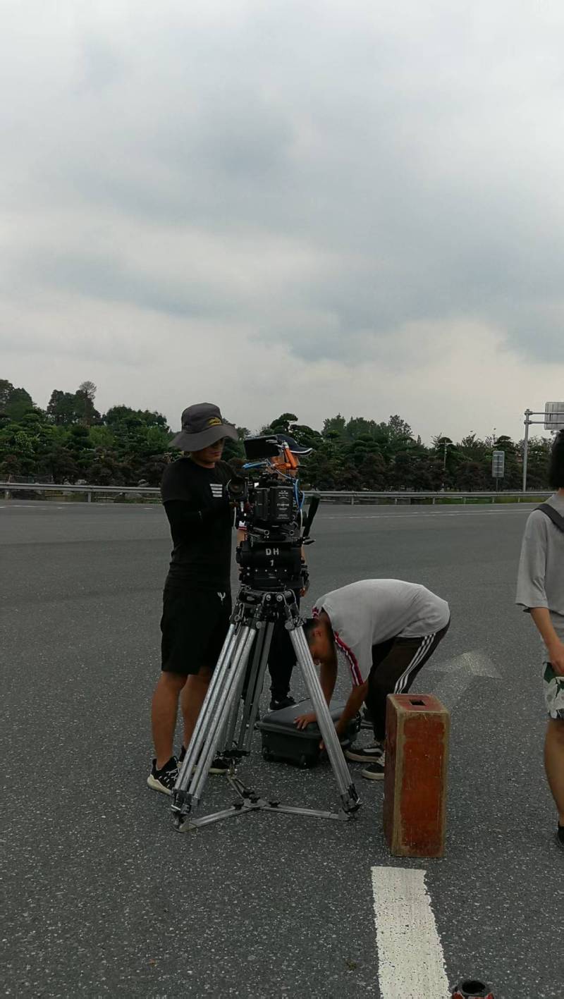 聚焦来宾产品视频拍摄，以专业视角雕琢产品高光影像